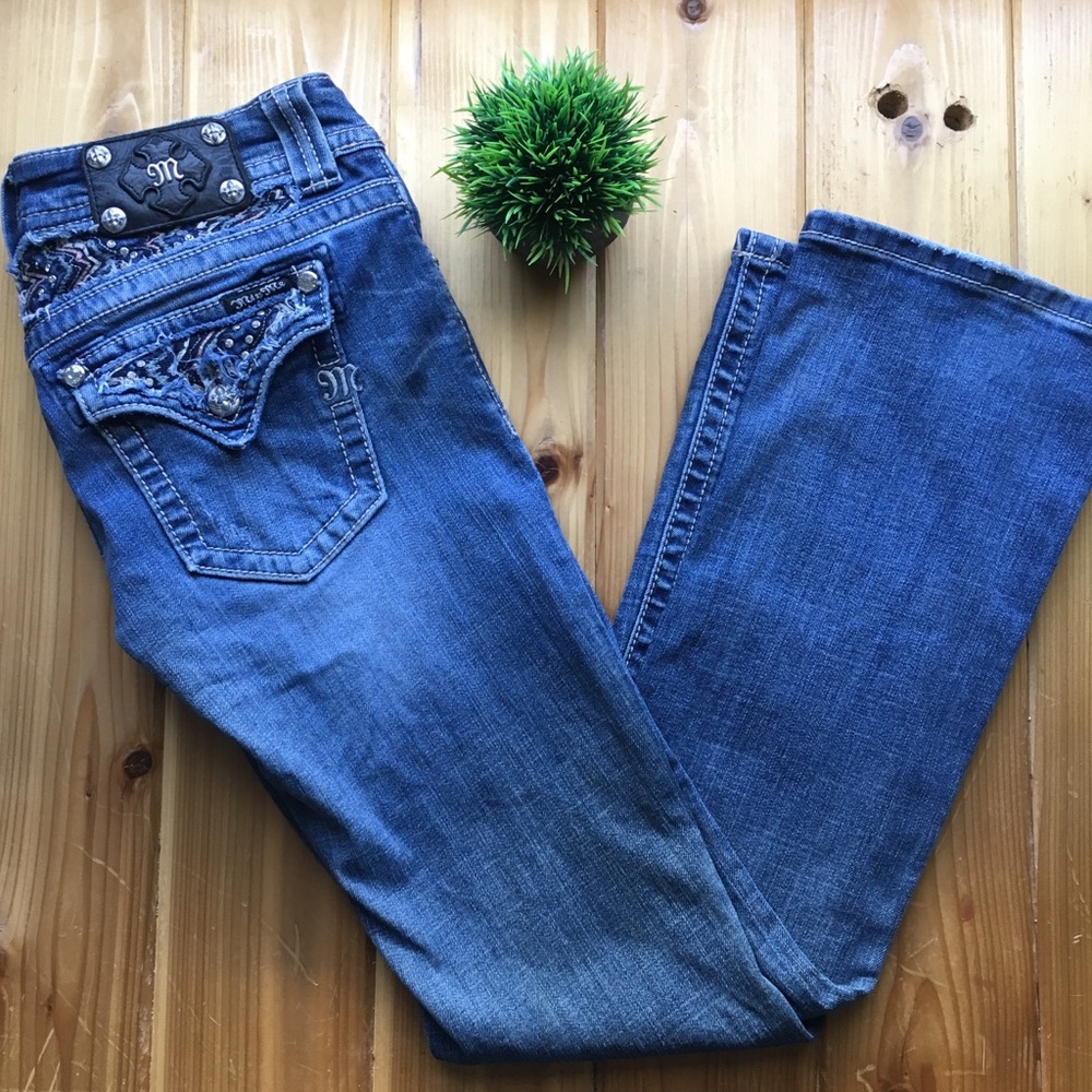 BOGO 💕Miss Me | Women’s Bootcut Jeans Size 28 • •